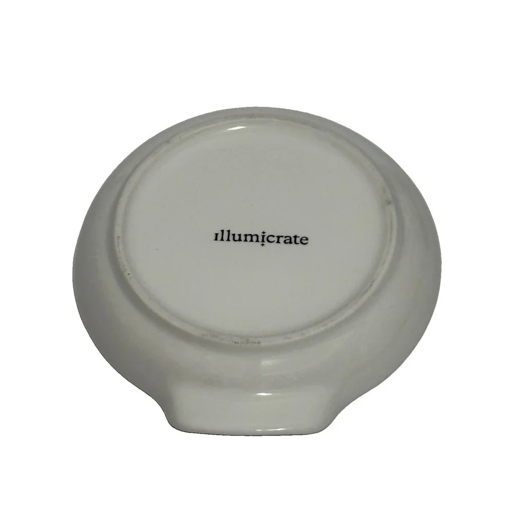 Illumicrate Saint of Steel T Kingfisher Ceramic Spoon Rest White Black Paladin